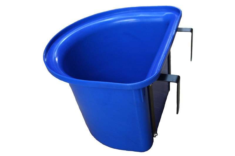 Plastic Feed basket in Blue
